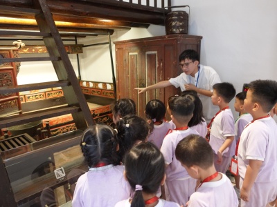 高班學生參觀「三棟屋博物館」