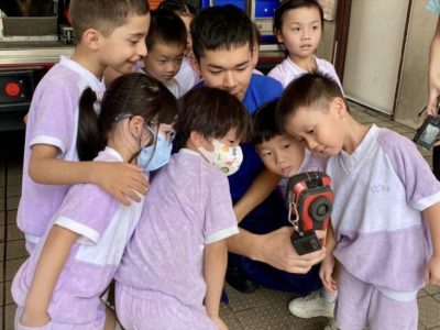  K3 students visited the Lei Muk Shue Fire Station